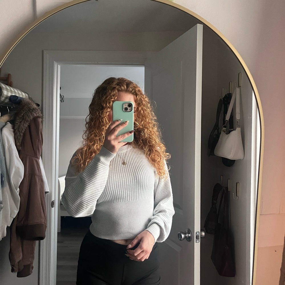 Pink Rose Light Gray Sweater